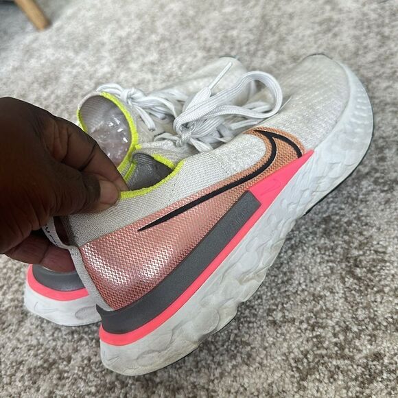 Nike React Infinity Run Flyknit women’s Shoes 7.5 - Picture 3 of 9